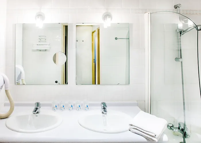 Saint Jean Hotel apartamentowy 2*