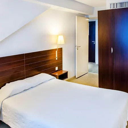 Апарт-готель Saint Jean