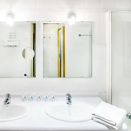 Saint Jean Aparthotel 2*