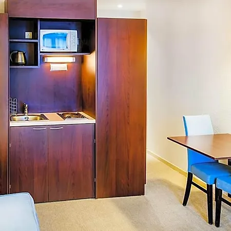 Aparthotel Saint Jean 2*