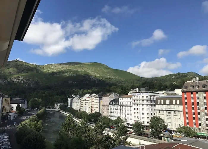 Апарт-готель Saint Jean Лурд