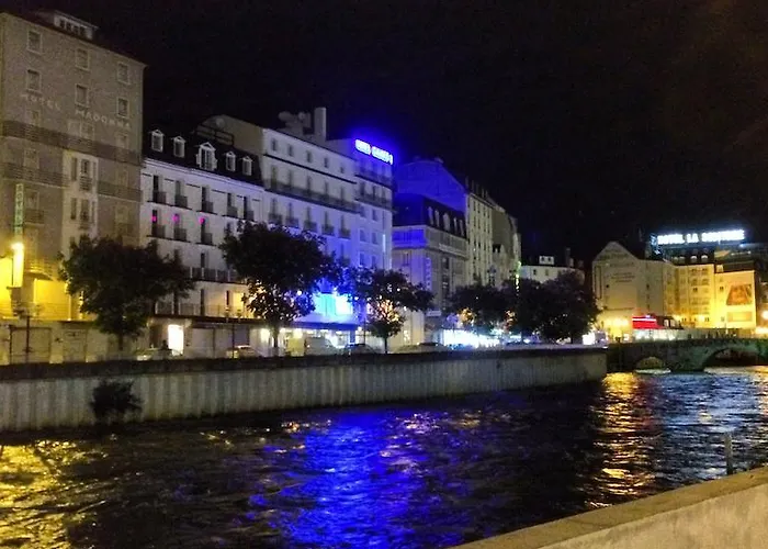 Saint Jean Appart hôtel Lourdes