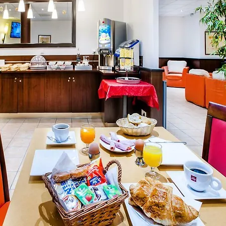 Saint Jean Lejlighedshotel 2*